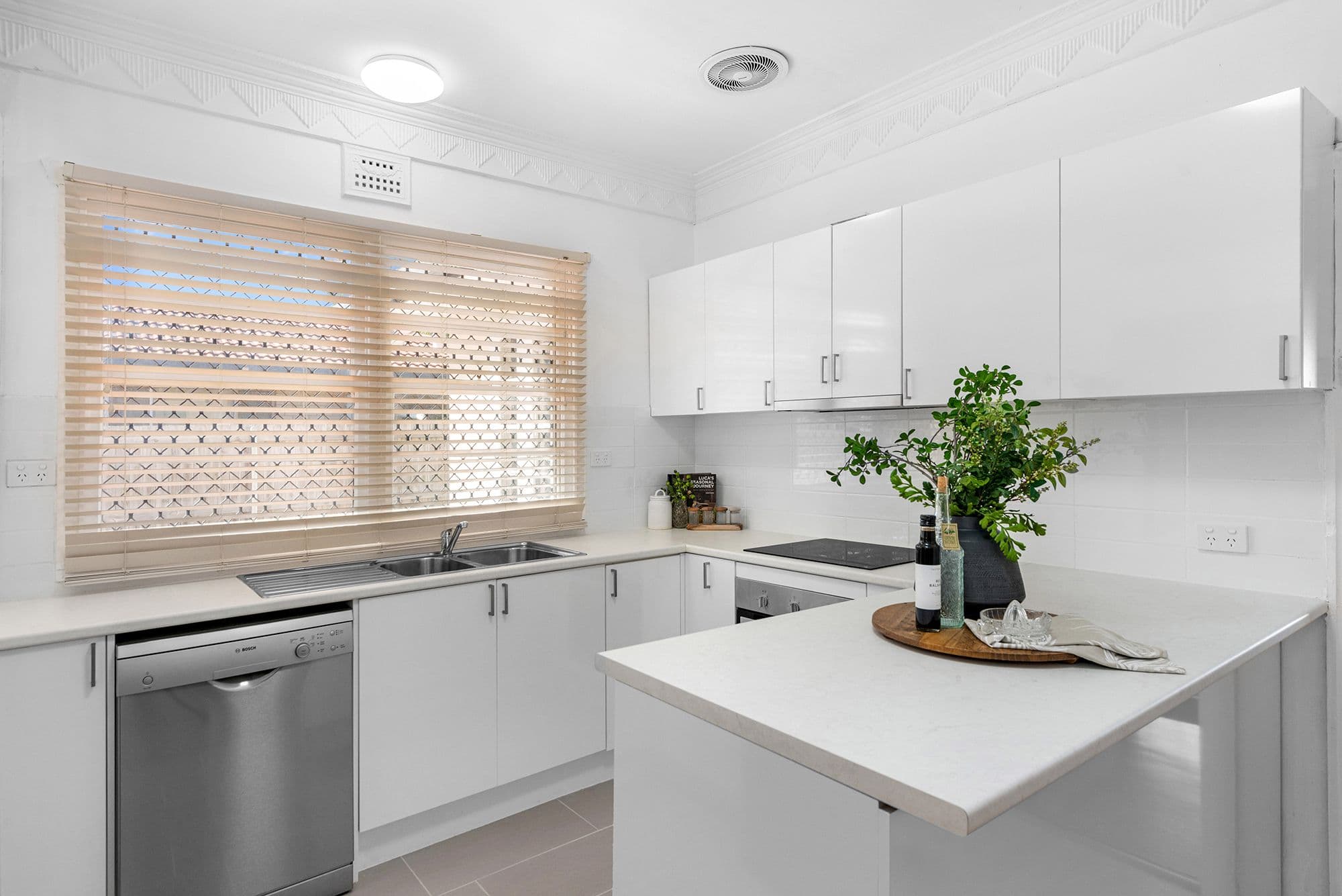 23 Sandon Street, Graceville QLD 4075, Graceville - Thumbnail 3