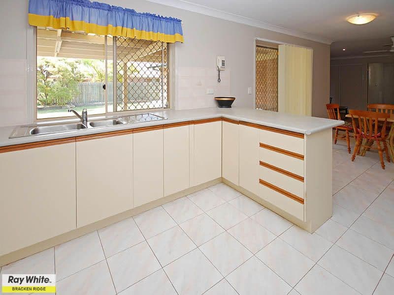 15 Mustang Street, BRACKEN RIDGE QLD 4017, Bracken Ridge - Thumbnail 4