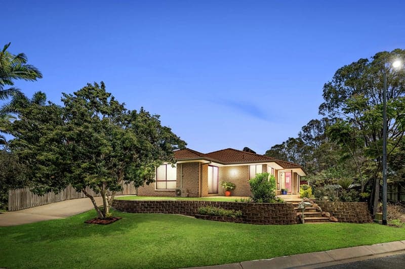 5 Mangrove Court, Rothwell - Thumbnail 4