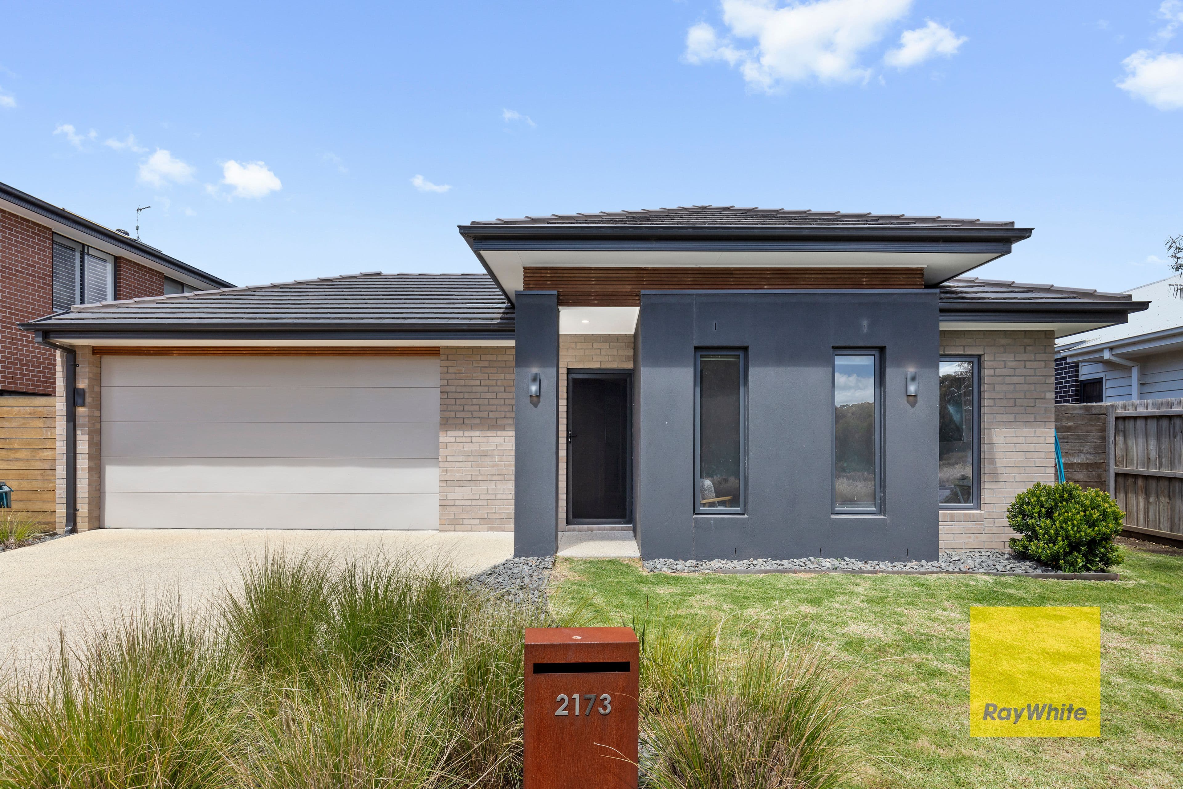 2 Lester Street, Mount Morgan, Mount Morgan - Image 1