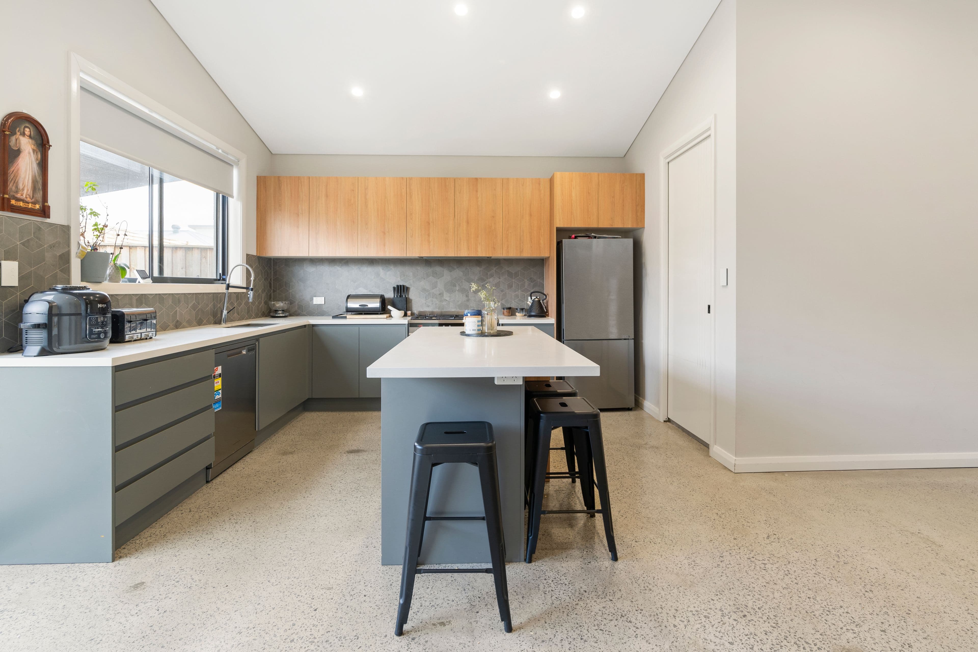 32 Kingsdale Avenue, Catherine Field NSW 2557, Catherine Field - Thumbnail 2