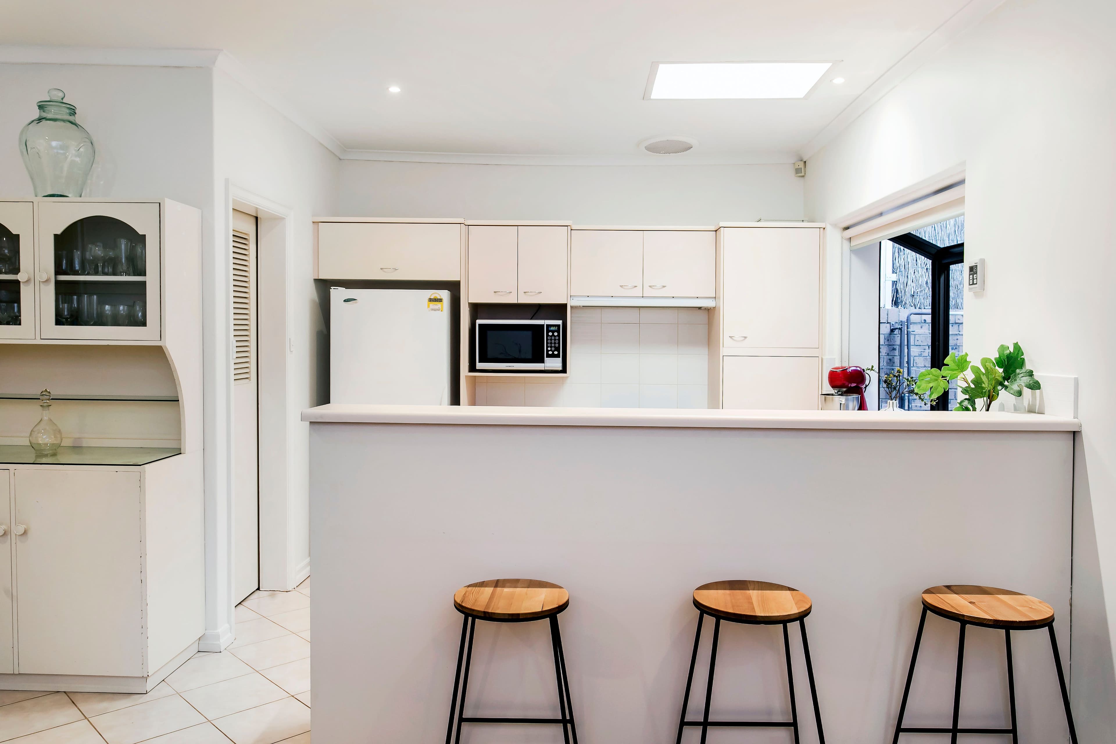 8 Kurralta Drive, Burnside SA 5066, Burnside - Thumbnail 6