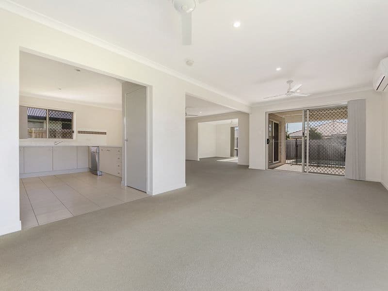 3 Arcadia Boulevard, Pimpama QLD 4209, Pimpama - Thumbnail 4