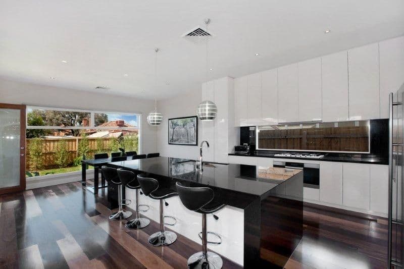 14 Erica Street, PASCOE VALE VIC 3044, Pascoe Vale - Thumbnail 2