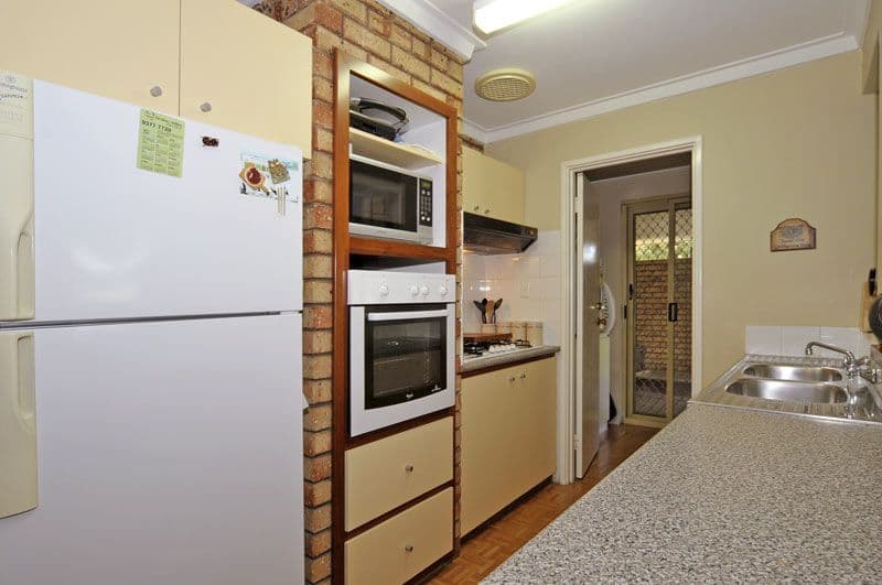 6 Tagus Court, BEECHBORO WA 6063, Beechboro - Thumbnail 6