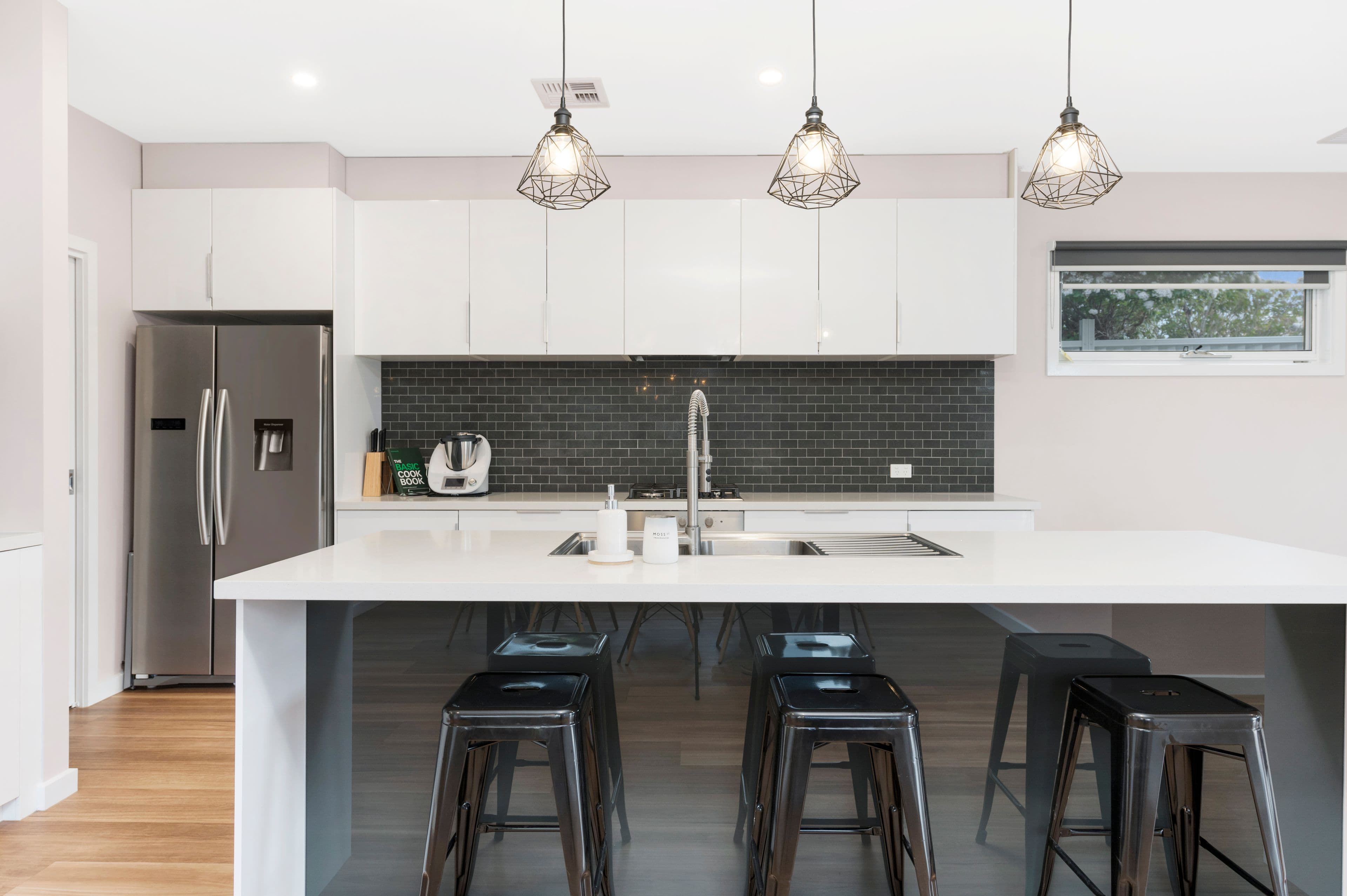 5 Ronald Street, Ballarat Central VIC 3350, Ballarat Central - Thumbnail 2