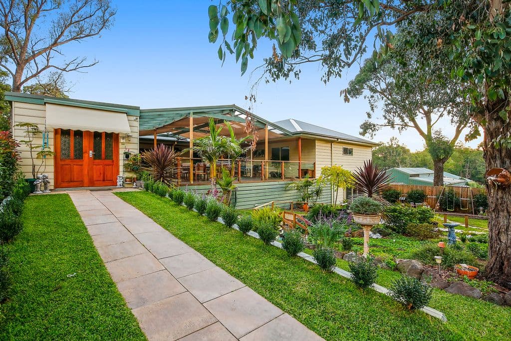 4 Martin Place, Wandin North VIC 3139, Wandin North - Image 1