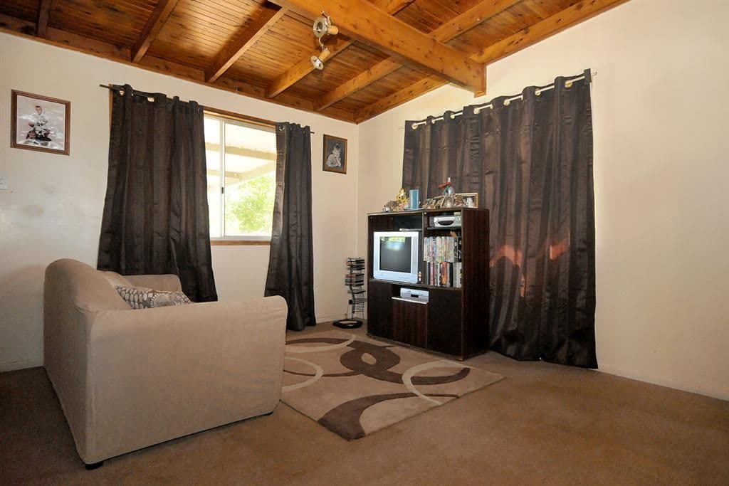 50 Miranda Drive, WILSONTON HEIGHTS QLD 4350, Wilsonton Heights - Thumbnail 2