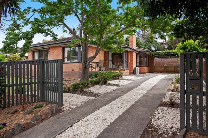 64 Belle Vue Avenue, HIGHTON VIC 3216, Highton - Image 1