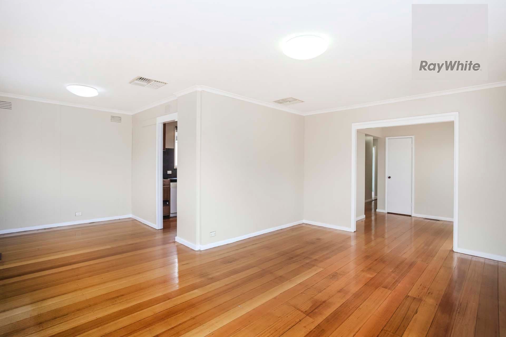 11 Highcliffe Close, Gladstone Park VIC 3043, Gladstone Park - Thumbnail 3