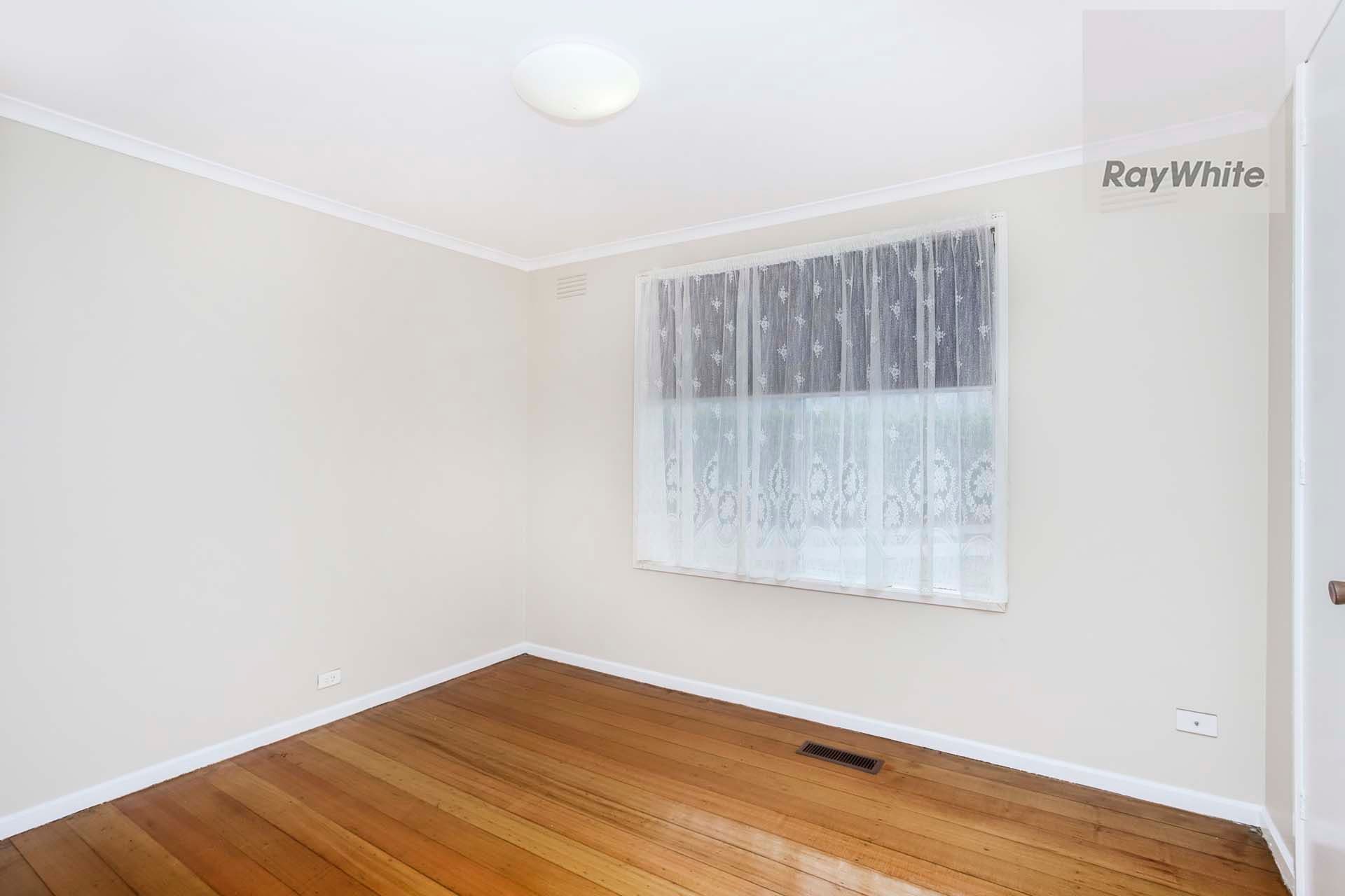 11 Highcliffe Close, Gladstone Park VIC 3043, Gladstone Park - Thumbnail 5