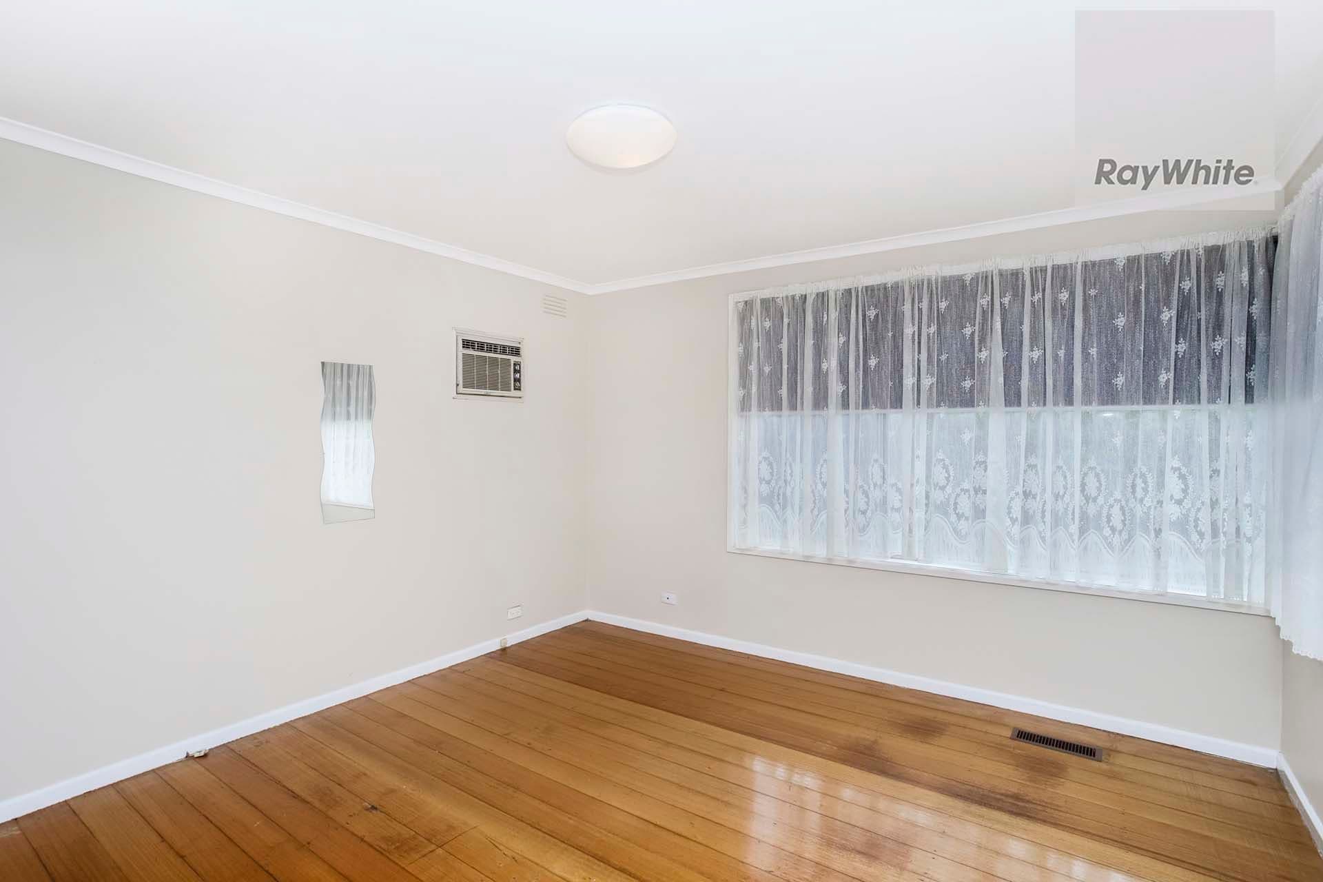 11 Highcliffe Close, Gladstone Park VIC 3043, Gladstone Park - Thumbnail 6