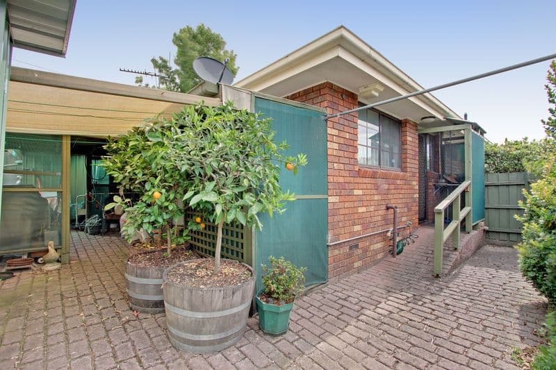 15 Leigh Road, CROYDON VIC 3136, Croydon - Thumbnail 4