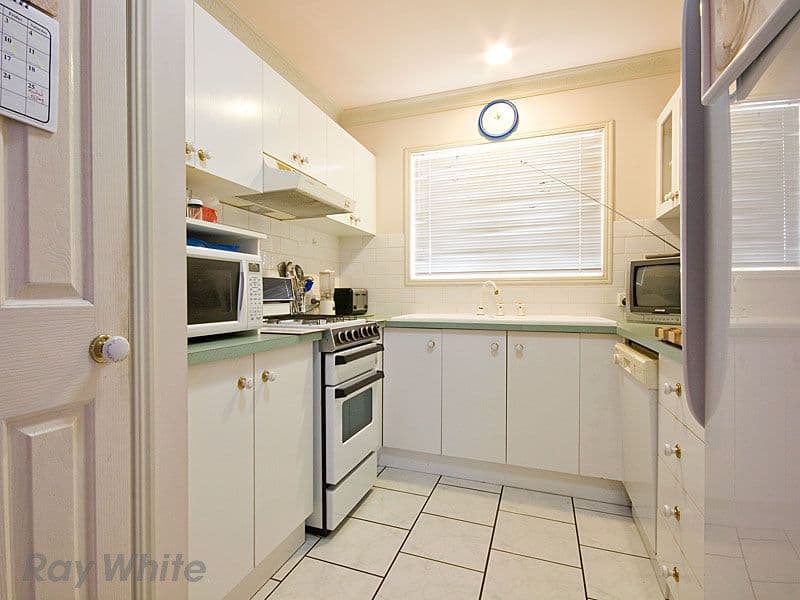 20 Huon Place, FOREST LAKE QLD 4078, Forest Lake - Thumbnail 4
