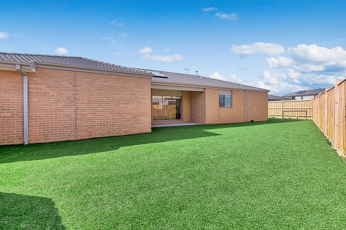 37 Remus Circuit, Cranbourne West VIC 3977, Cranbourne West - Thumbnail 8