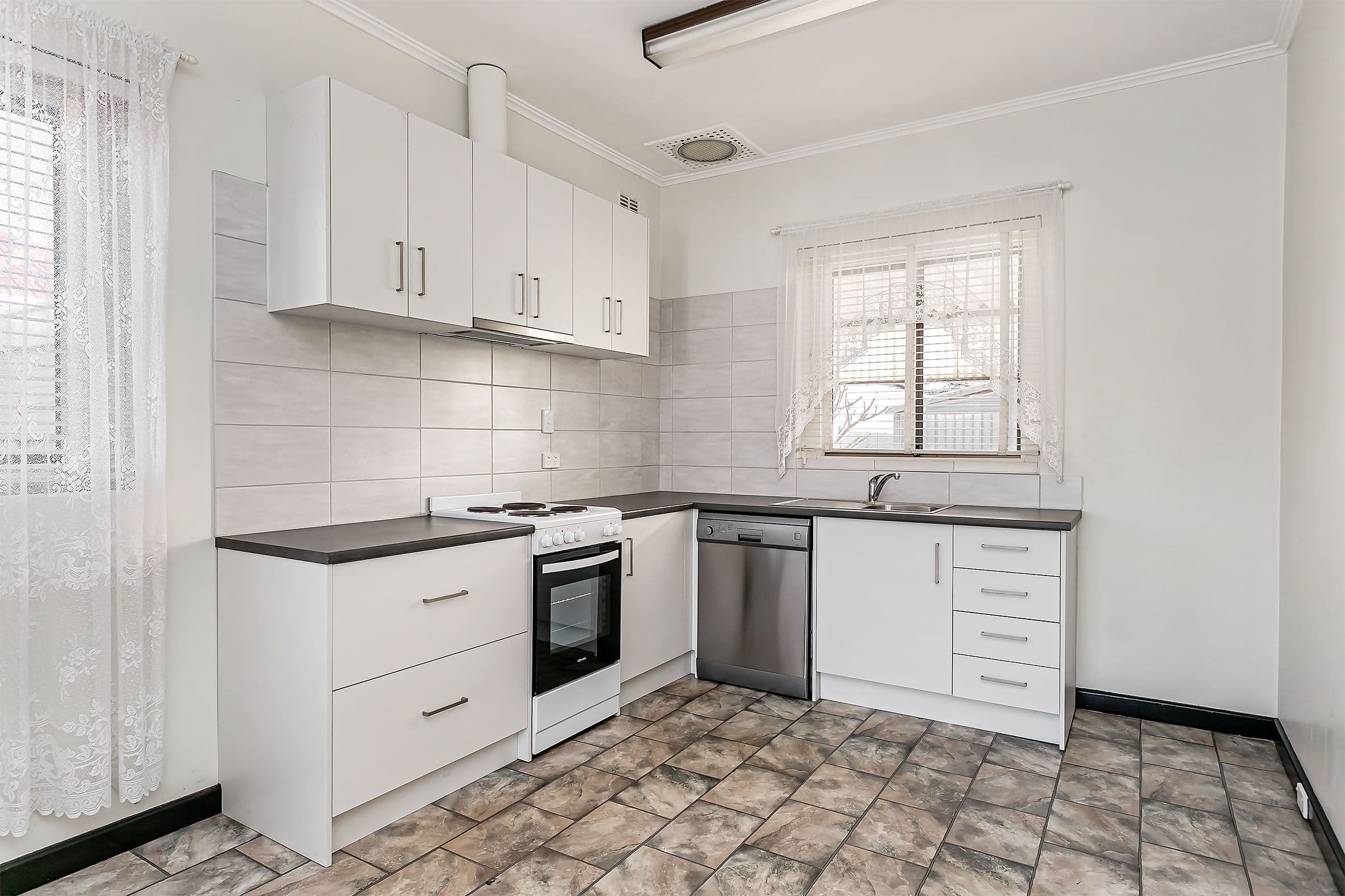 9 Tranmere Avenue, Taperoo SA 5017, Taperoo - Thumbnail 3