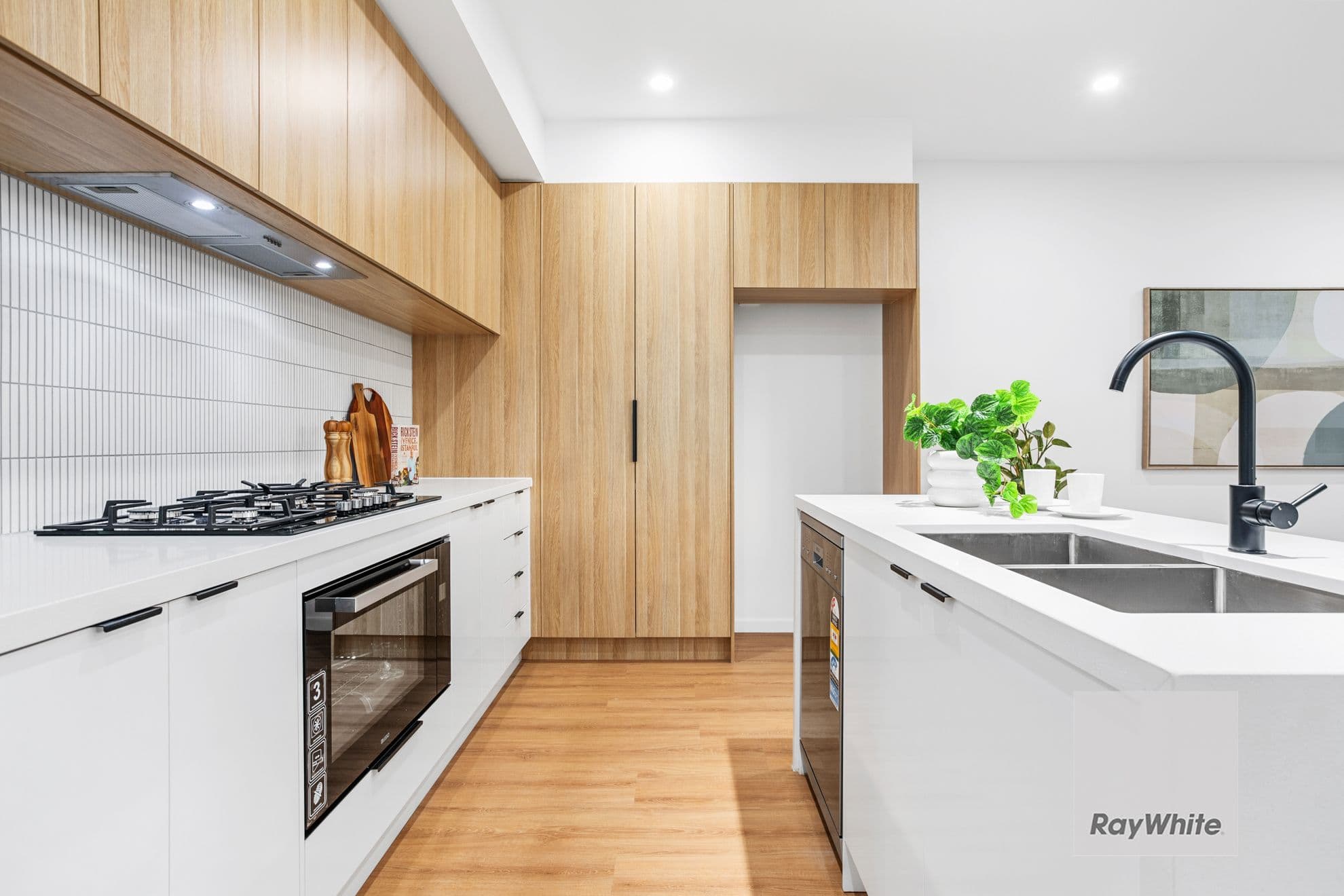21 Louvre Road, BONNIE BROOK VIC 3335, Bonnie Brook - Thumbnail 4