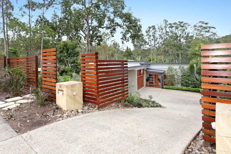 10b Kirkdale Road, CHAPEL HILL QLD 4069, Chapel Hill - Thumbnail 2