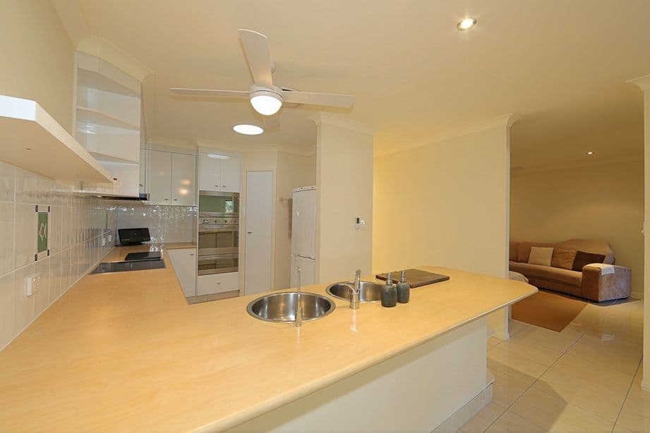 178 Barolin Esplanade, Coral Cove QLD 4670, Coral Cove - Thumbnail 3