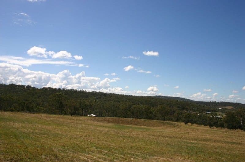 26 Ironbark Drive, MOUNT RASCAL QLD 4350, Mount Rascal - Thumbnail 4