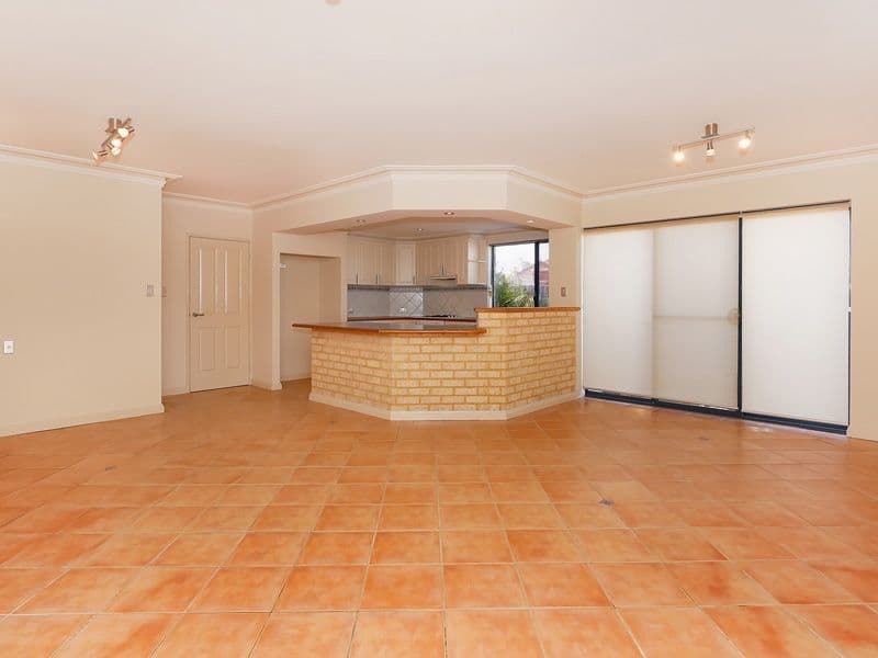 40 St Pauls Crescent, JOONDALUP WA 6027, Joondalup - Thumbnail 3