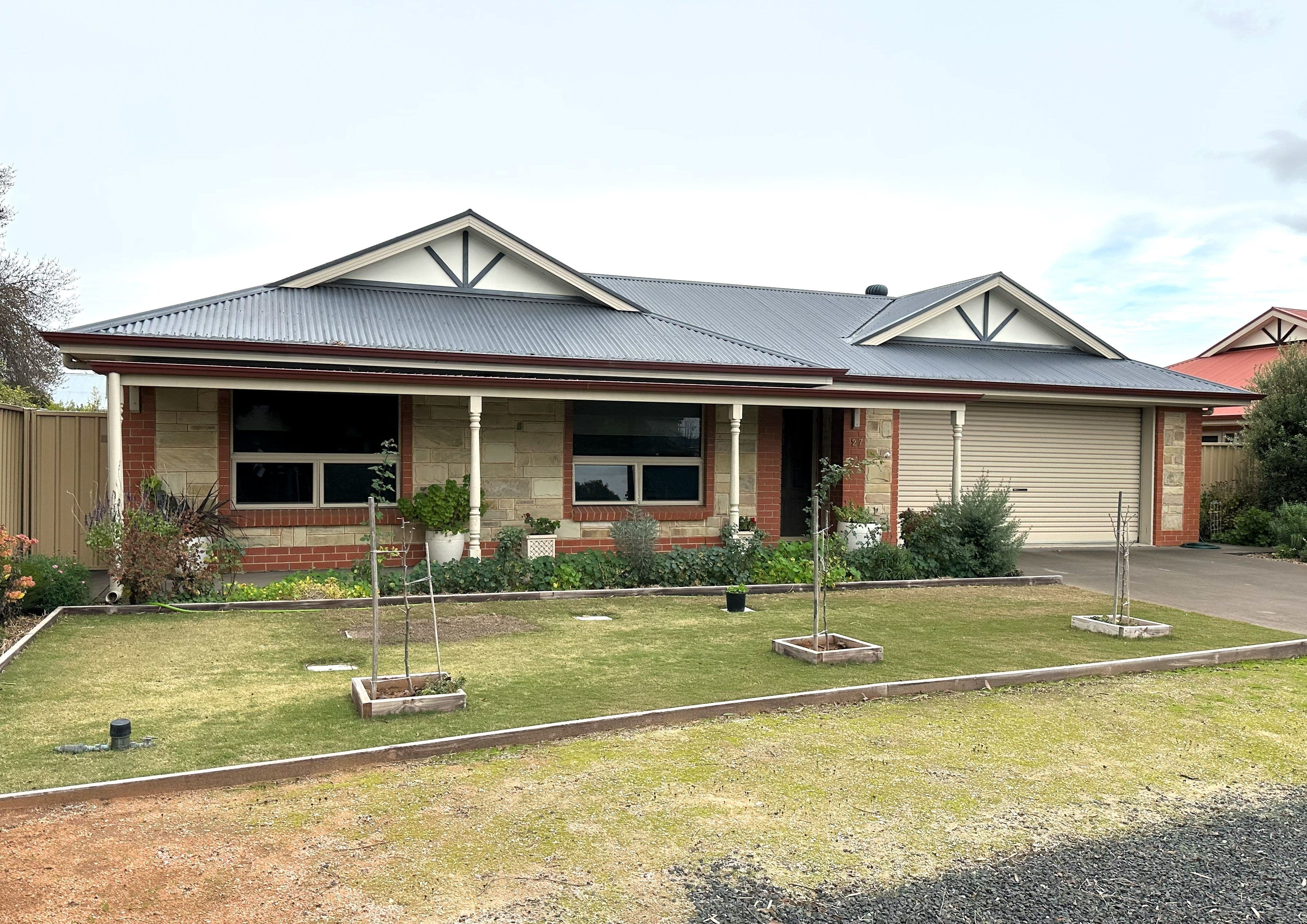 27 Smith Street, Bordertown SA 5268, Bordertown - Image 1