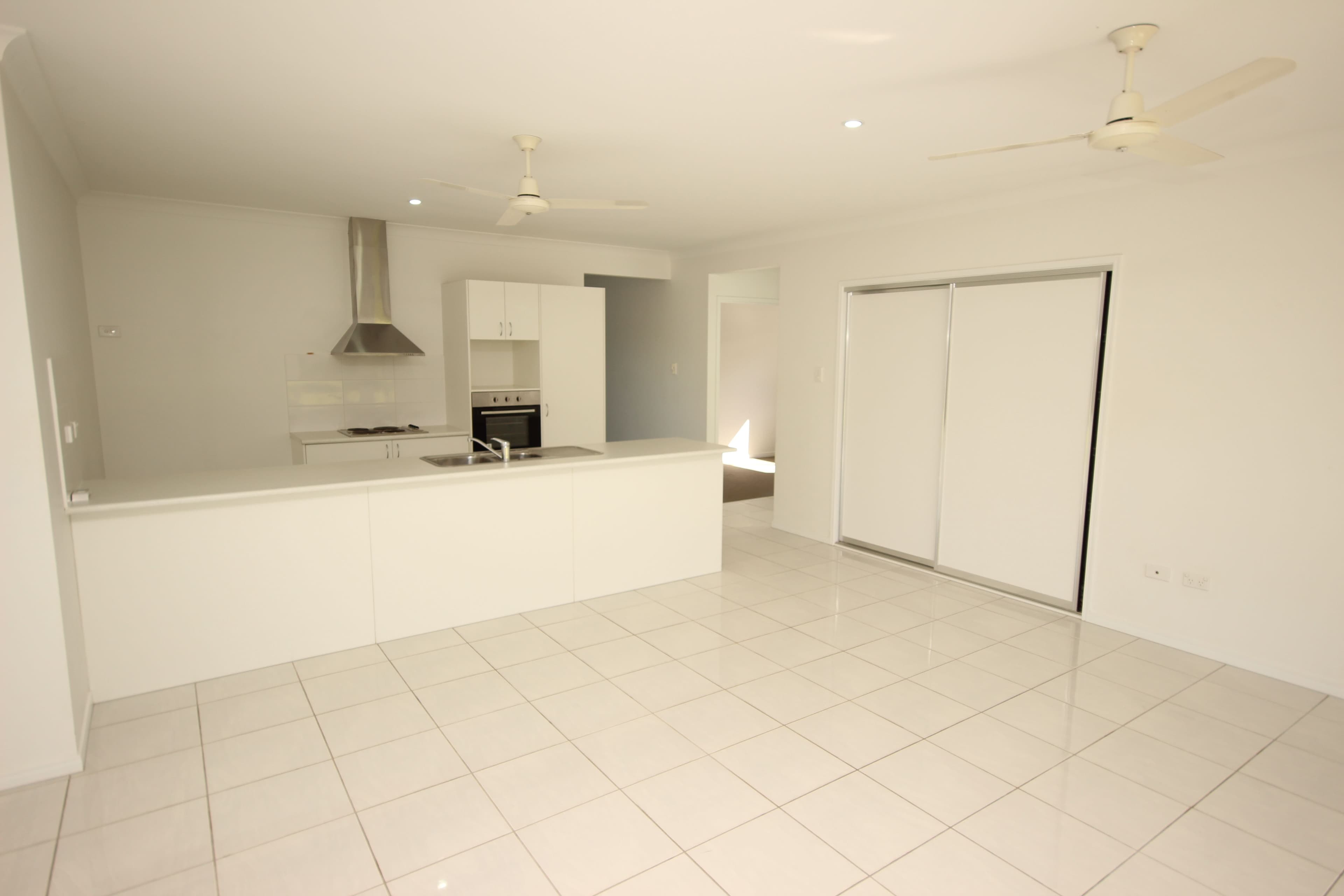 14 Ainscow Drive, Bentley Park QLD 4869, Bentley Park - Thumbnail 3