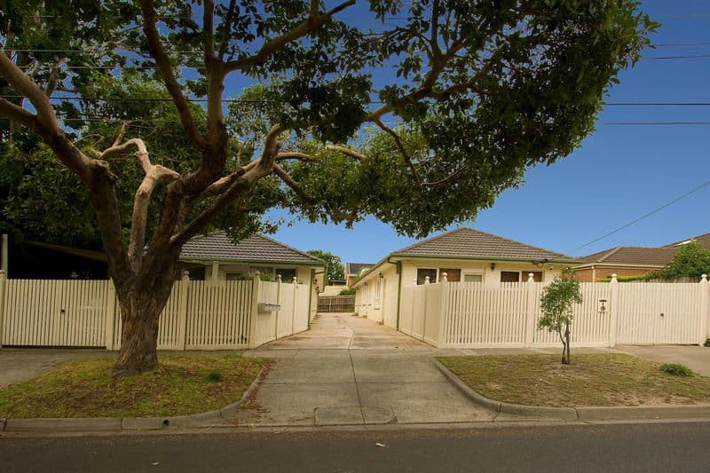 22 Latrobe Street, Mentone VIC 3194, Mentone - Thumbnail 2