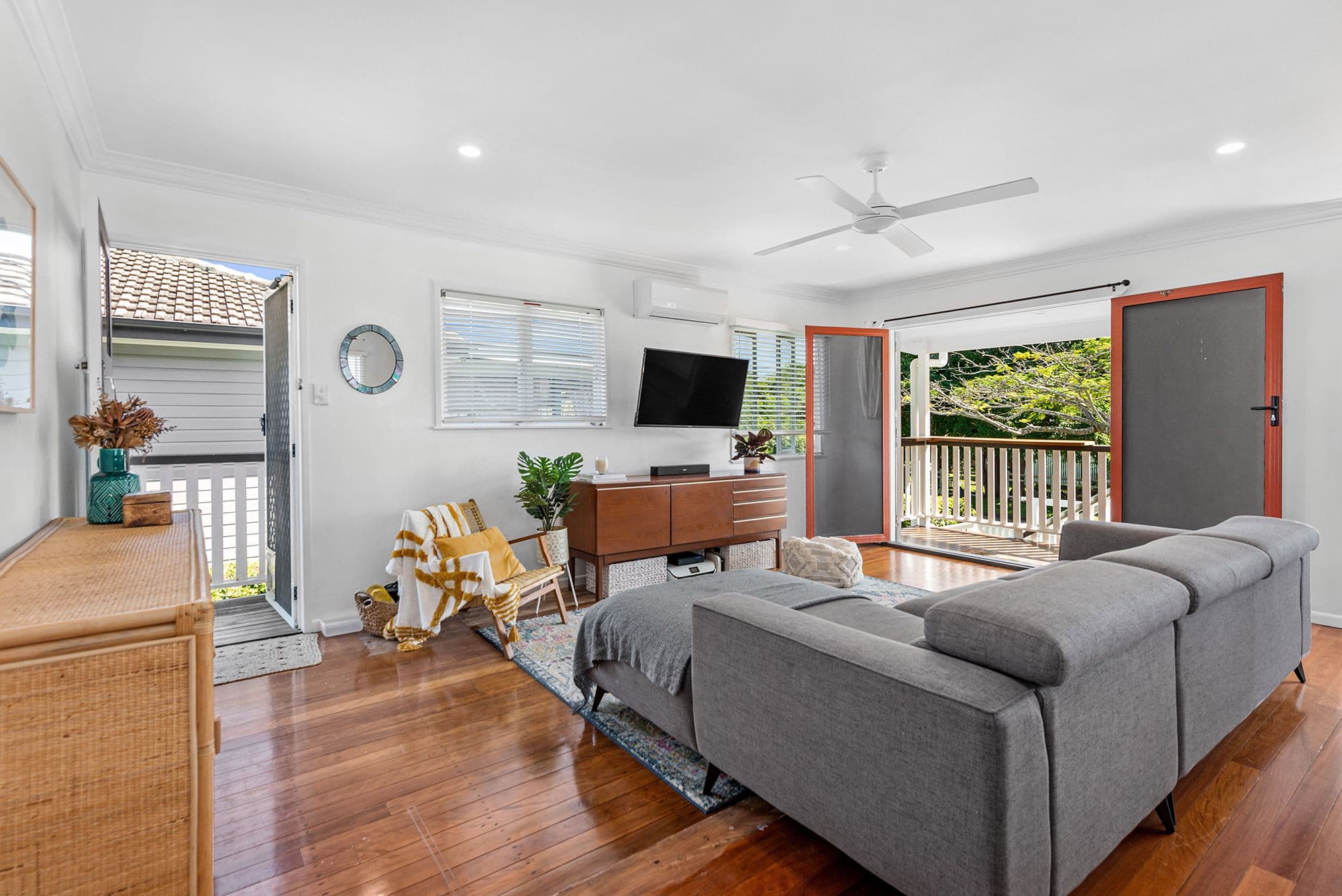 10 Connors Street, Graceville QLD 4075, Graceville - Thumbnail 3