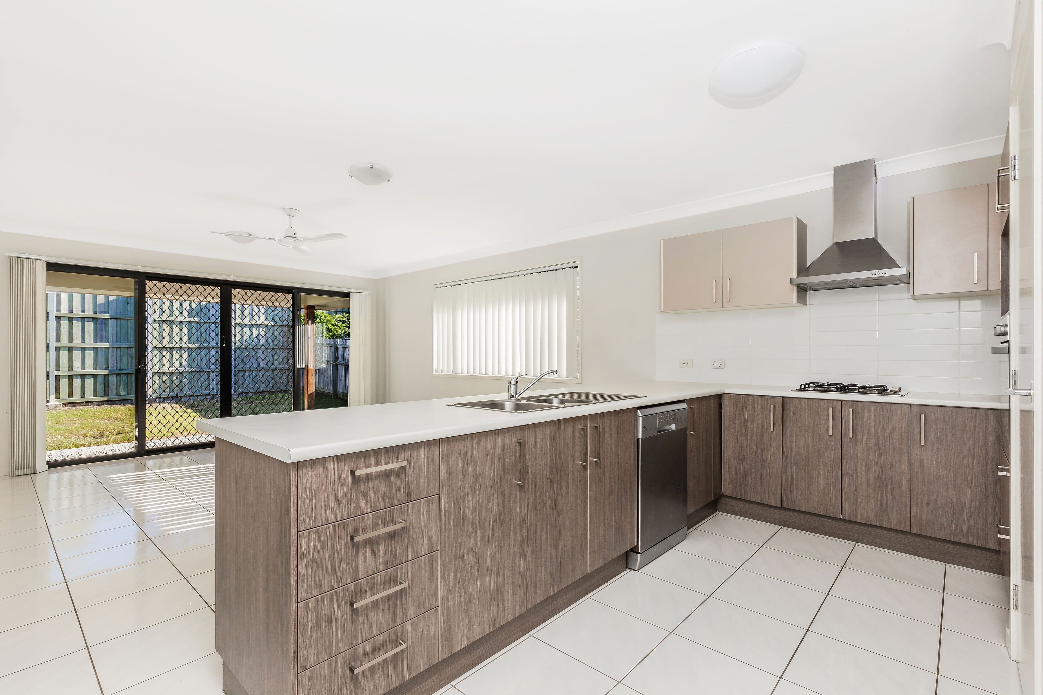 21 Uhlman Street, Mango Hill QLD 4509, Mango Hill - Thumbnail 5