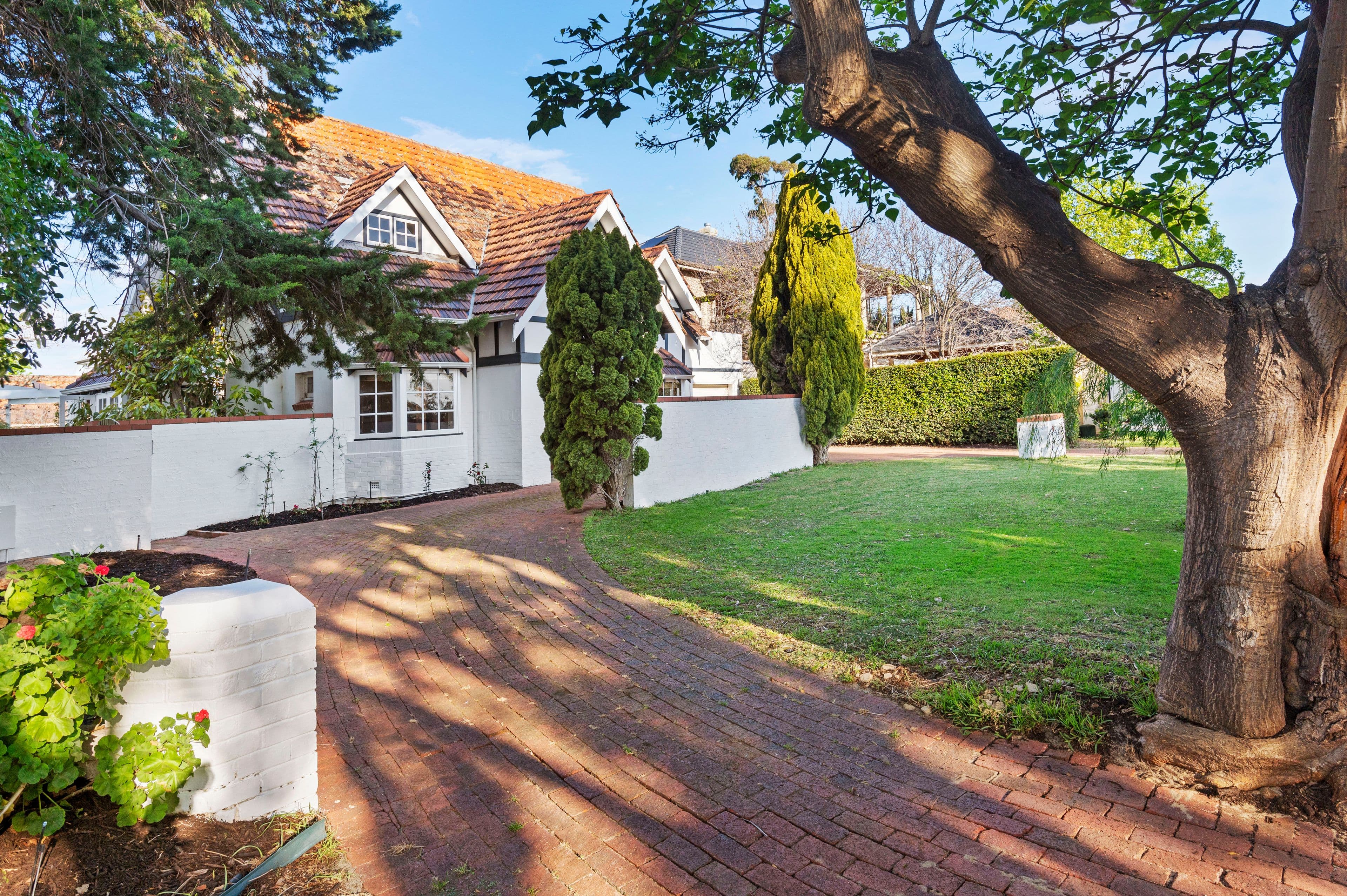 2 Wattle Avenue, Dalkeith WA 6009, Dalkeith - Image 1
