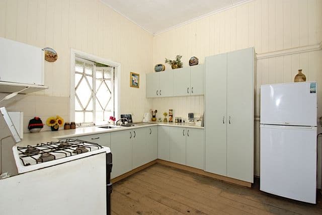 1211 Glamorganvale Road, WANORA QLD 4306, Wanora - Thumbnail 4