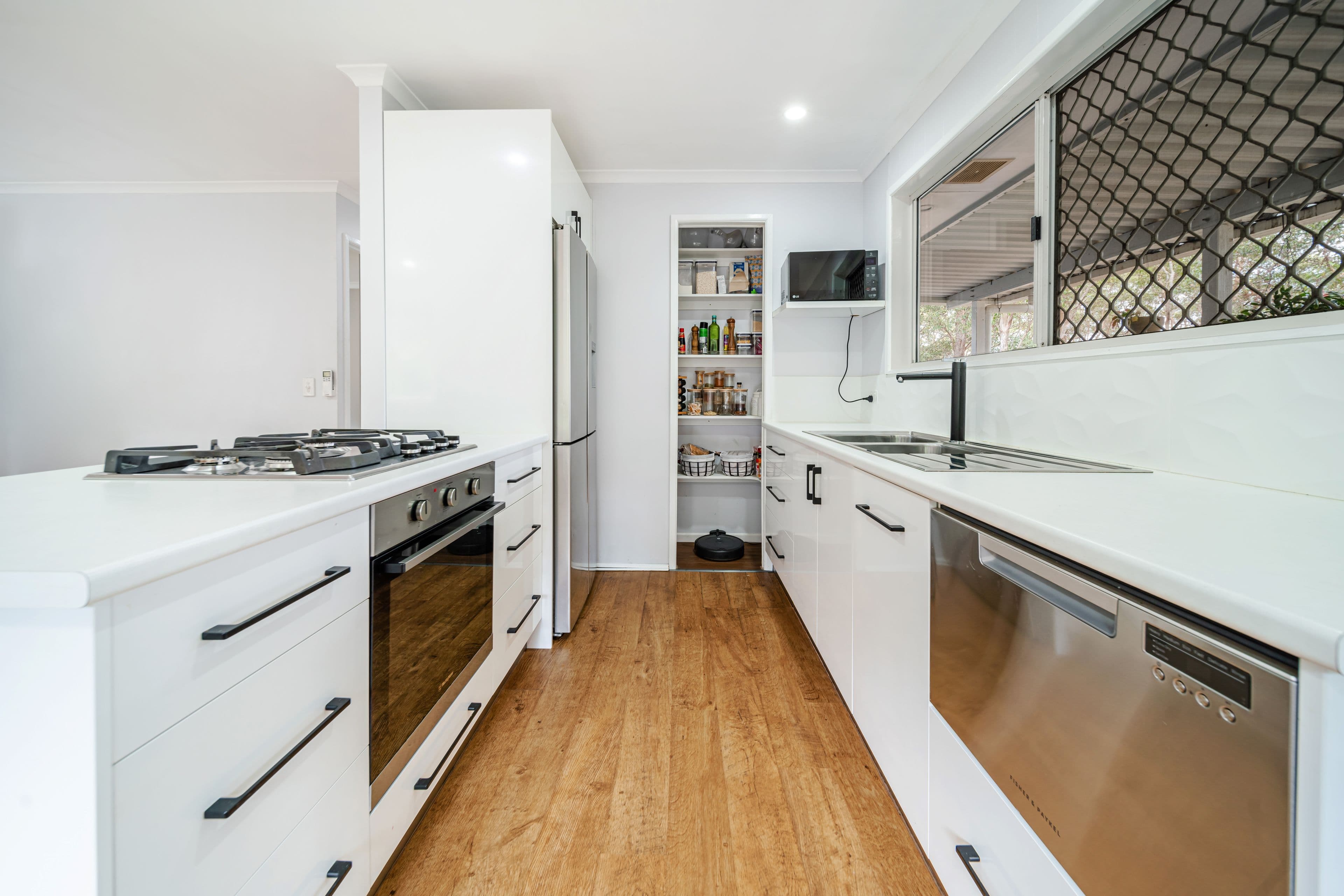 56 Hillcrest Avenue, Nambour QLD 4560, Nambour - Thumbnail 2