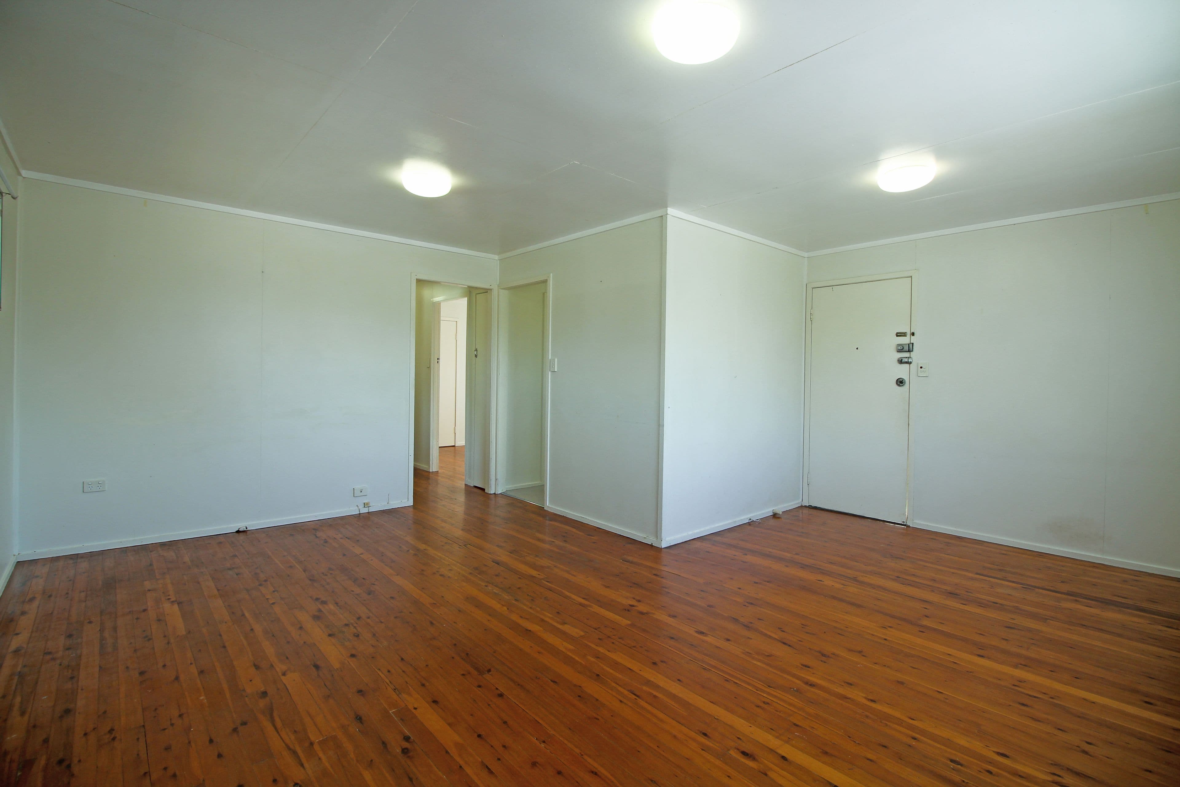 32 Wentworth Street, Leichhardt QLD 4305, Leichhardt - Thumbnail 5