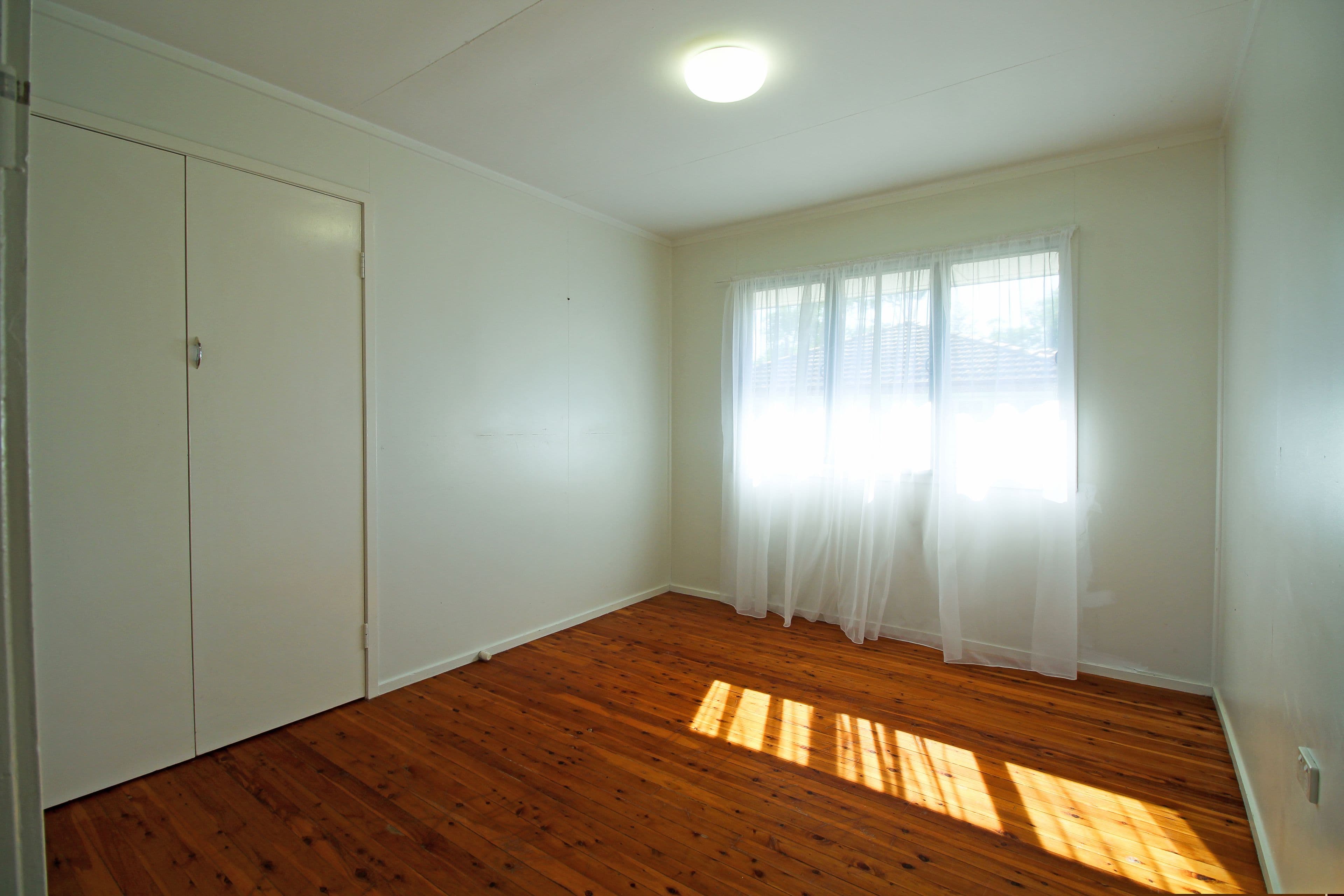 32 Wentworth Street, Leichhardt QLD 4305, Leichhardt - Thumbnail 8