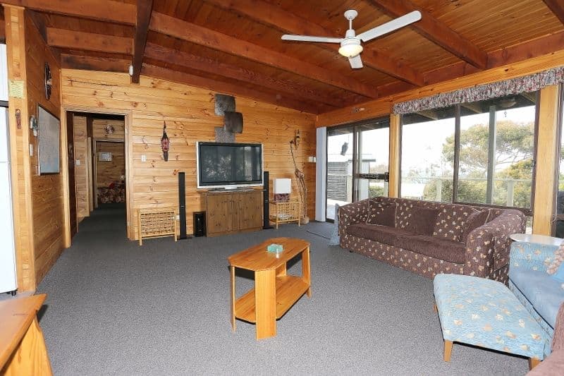 9 Boat Creek Road, Ventnor VIC 3922, Ventnor - Thumbnail 2