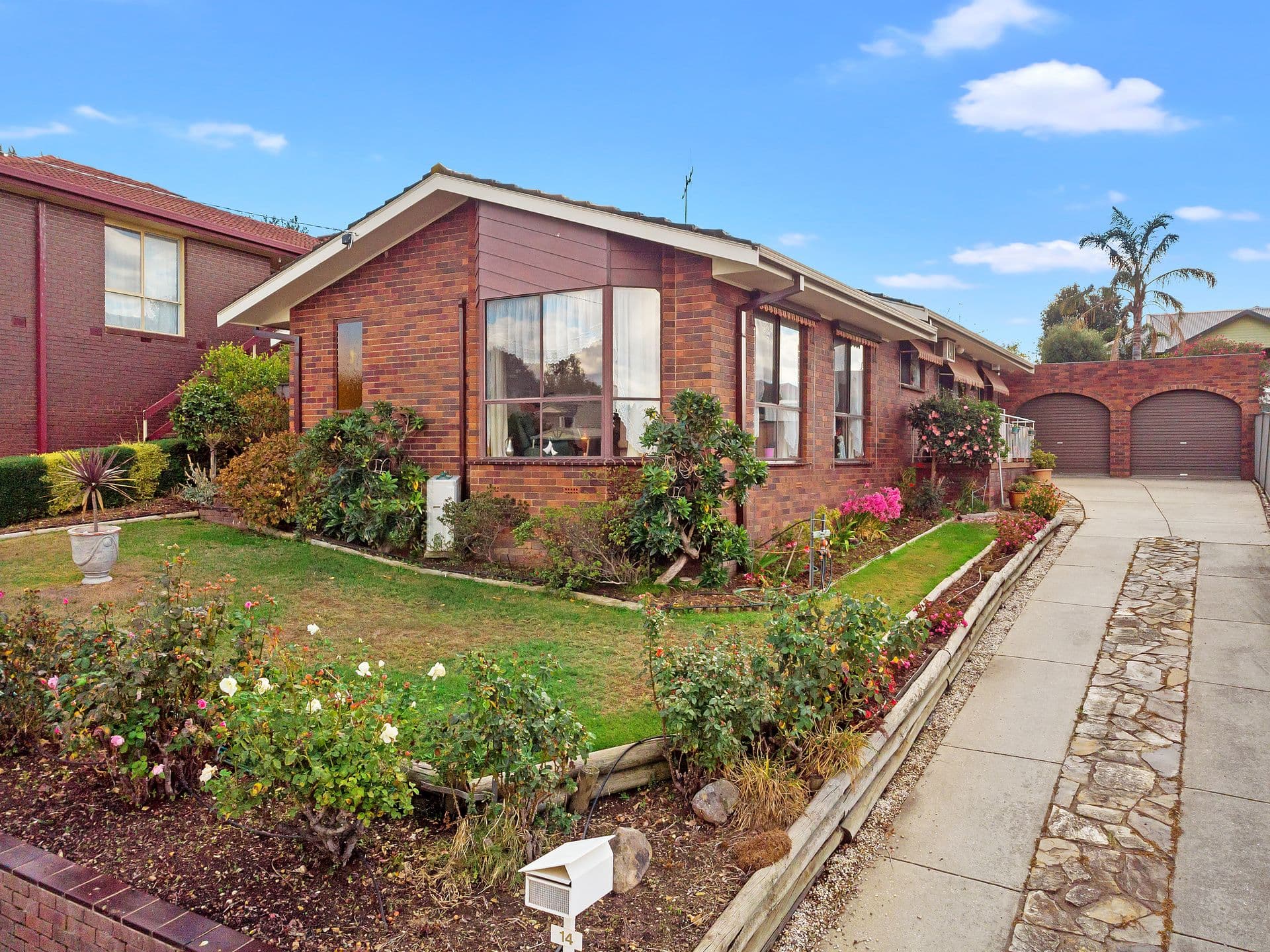 14 Priestley Crescent, Seymour VIC 3660, Seymour - Image 1