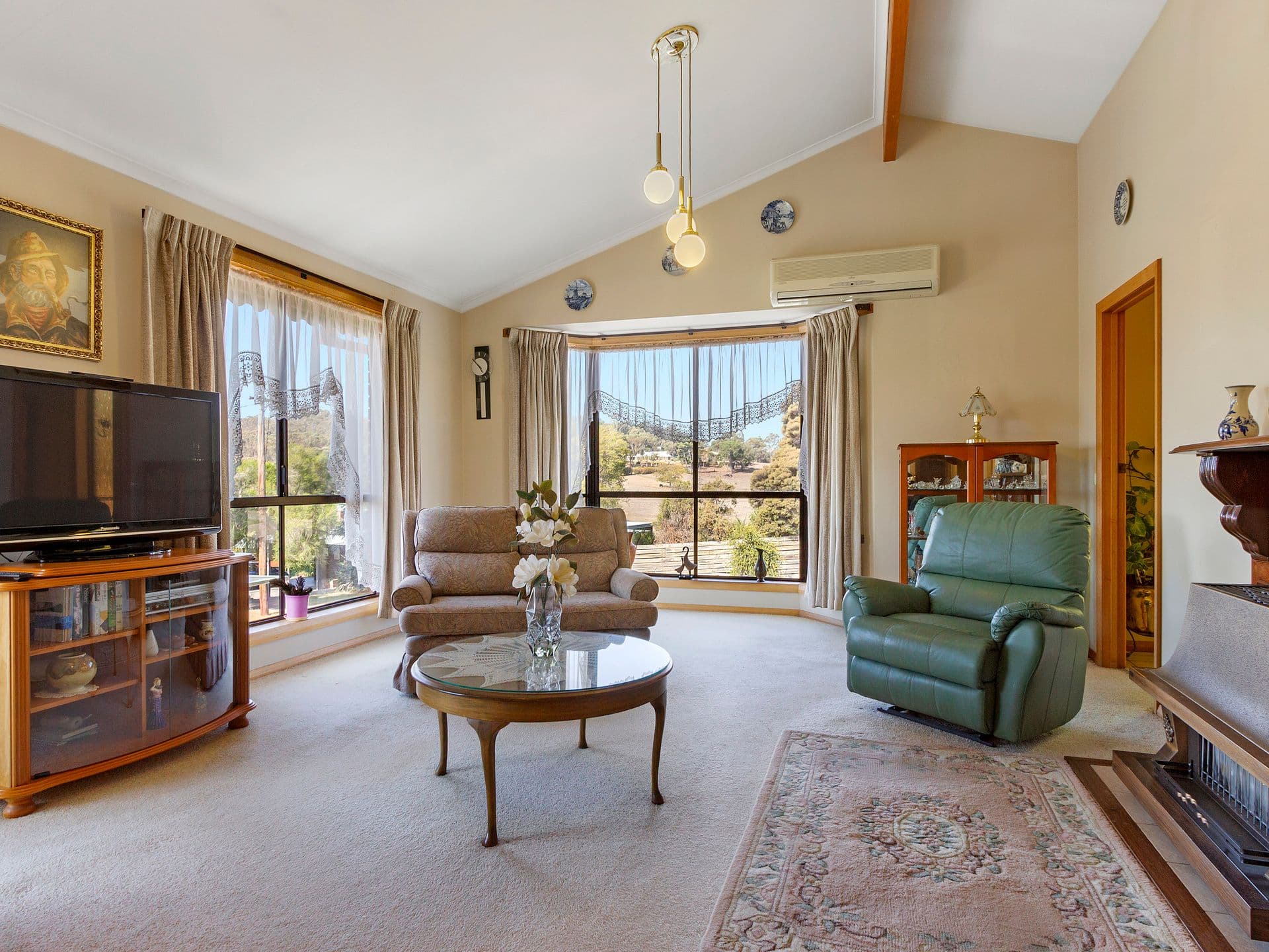 14 Priestley Crescent, Seymour VIC 3660, Seymour - Thumbnail 4