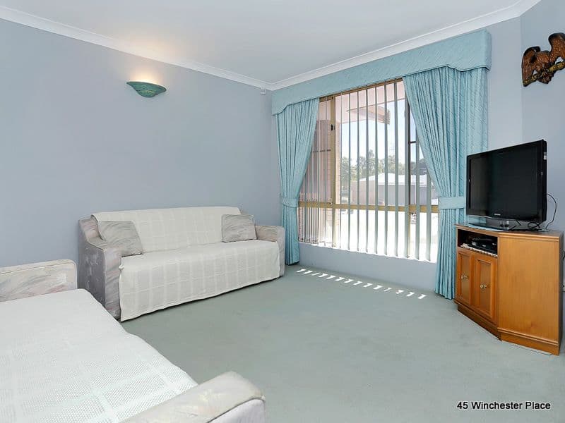 45 Winchester Place, Ballajura WA 6066, Ballajura - Thumbnail 2