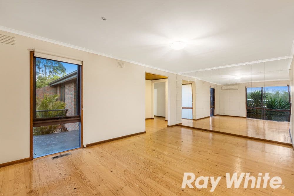 16 Chester Court, Endeavour Hills VIC 3802, Endeavour Hills - Thumbnail 3