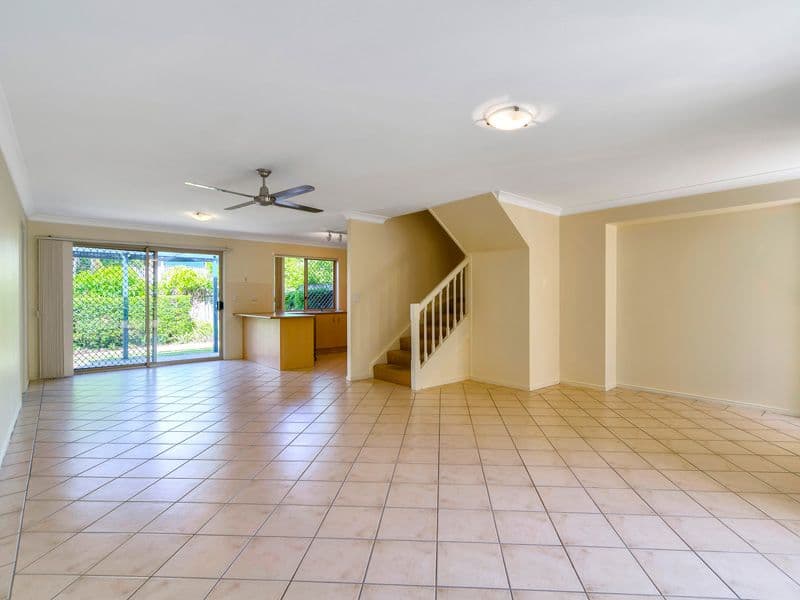 64 Adamson Street, WOOLOOWIN QLD 4030, Wooloowin - Thumbnail 3