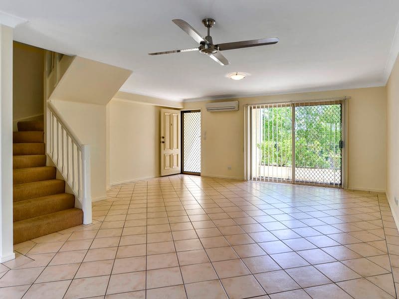 64 Adamson Street, WOOLOOWIN QLD 4030, Wooloowin - Thumbnail 4
