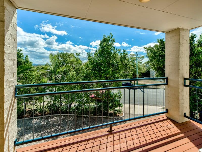 64 Adamson Street, WOOLOOWIN QLD 4030, Wooloowin - Thumbnail 6