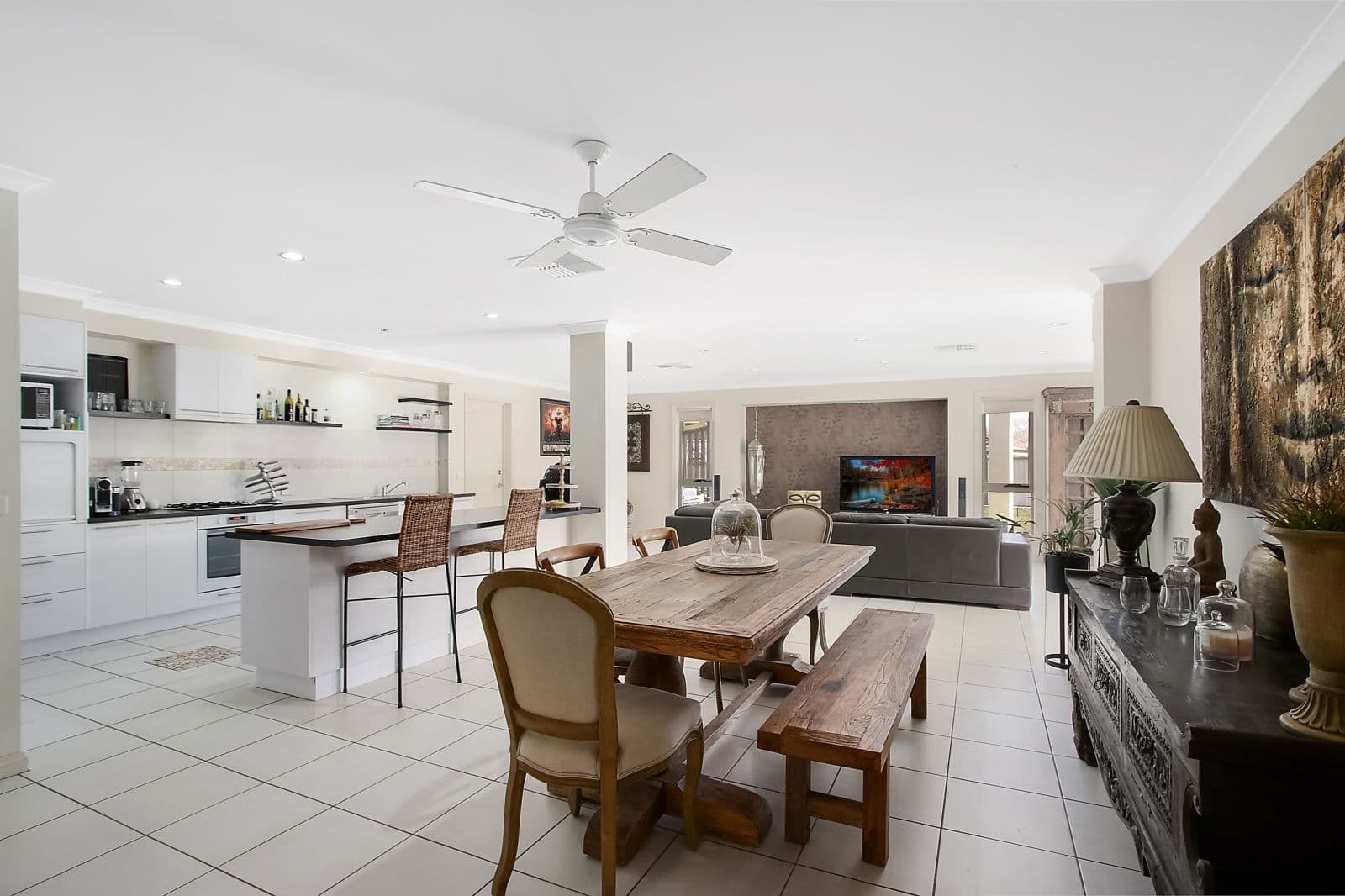 17 Amalfi Drive, Lavington NSW 2641, Lavington - Image 1