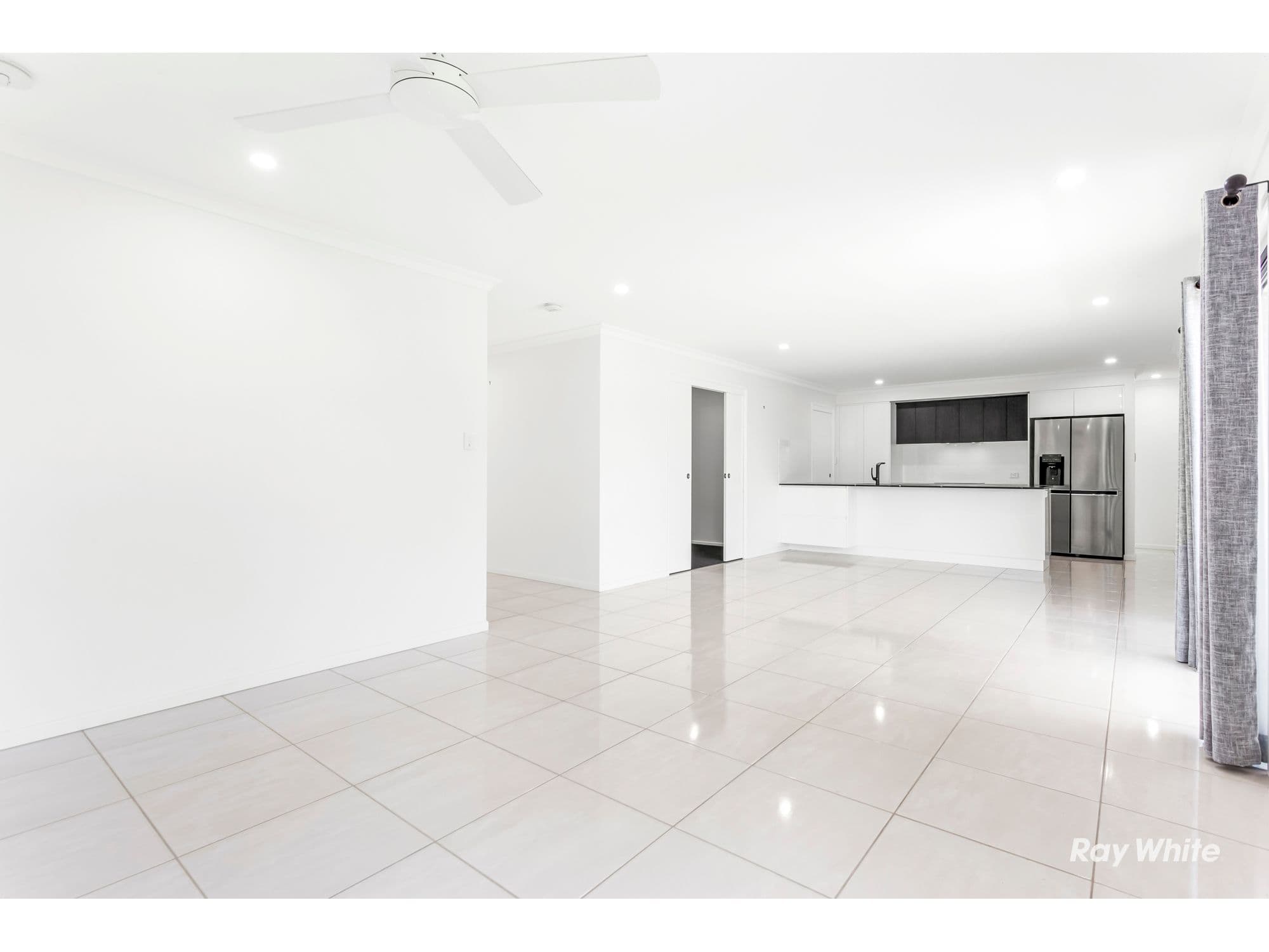 54 Ocean Park Avenue, Yeppoon QLD 4703, Yeppoon - Thumbnail 6