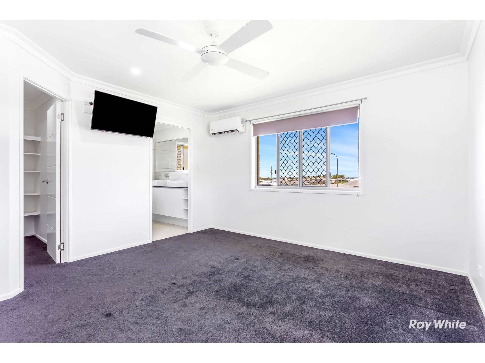 54 Ocean Park Avenue, Yeppoon QLD 4703, Yeppoon - Thumbnail 8