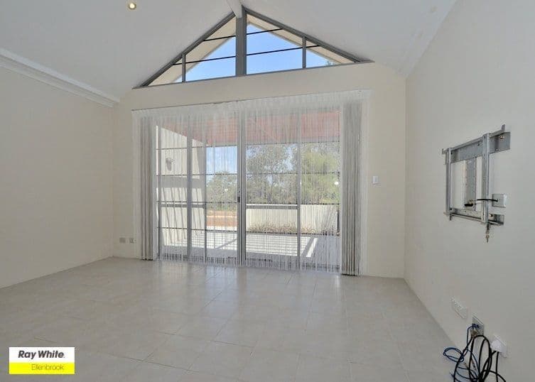 17 Liten Lane, Ellenbrook WA 6069, Ellenbrook - Thumbnail 2