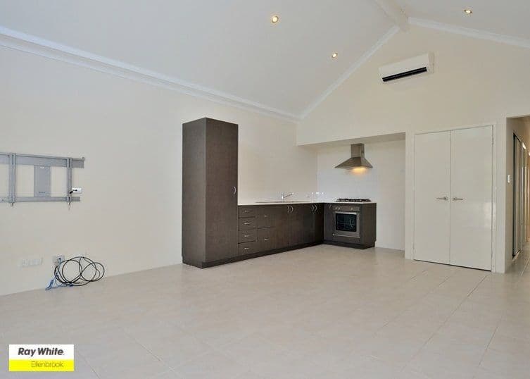 17 Liten Lane, Ellenbrook WA 6069, Ellenbrook - Thumbnail 3