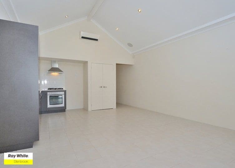 17 Liten Lane, Ellenbrook WA 6069, Ellenbrook - Thumbnail 4