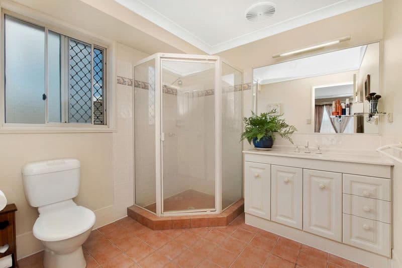 142 Vaughan Street, Shepparton, Shepparton - Thumbnail 3